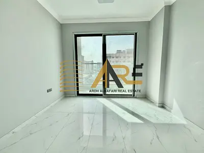 شقة جميلة جدًا مكونة من غرفتي نوم مع حمام خاص في موقع مميز بسعر 60 ألف دولار فقط