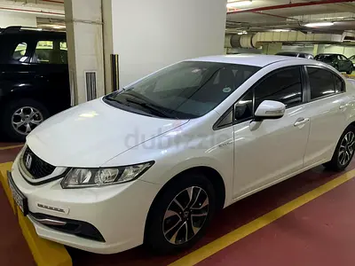 Honda Civic 1.8 i-VTEC 2014 - GCC Specs - Well Maintained