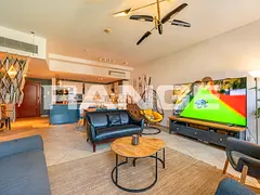 Upgraded |Fully Furnished | Available in May