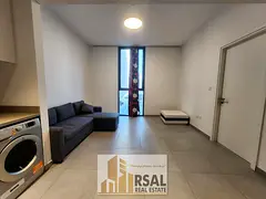 Lavish 1 BR Apartment at Very Bottom Price