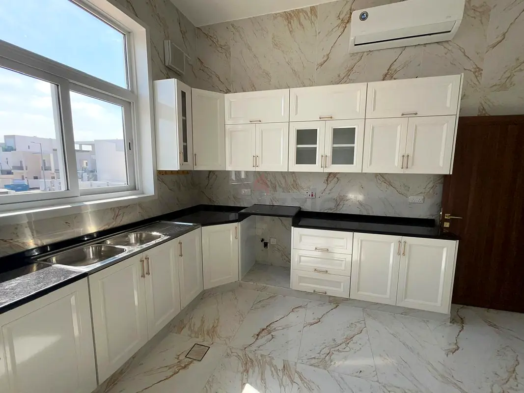 Luxury new 2BR Villa Apartment | 3 Baths | Expansive Kitchen  Living Area