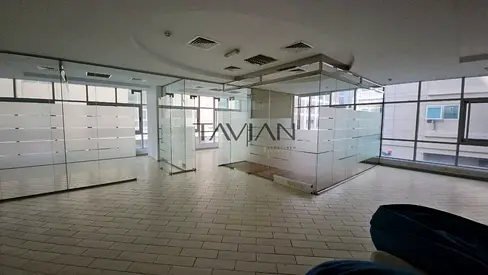 Fully Fitted Office, Vacant, Chiller Free, 2 Park Space