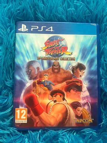 Street Fighter 30th Anniversary Collection (PS4) - Used