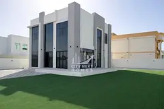 Modern 5Bd Villa| Big Garden| 2 Kitchen| Al warqa 3