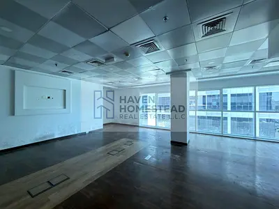 SEMI-FITTED | NEAR METRO | VACANT