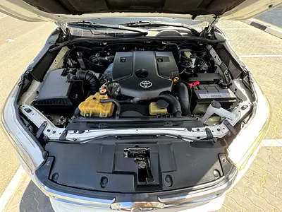 Toyota Hilux Double Cab GLX 2018 - Diesel engine -GCC Specs