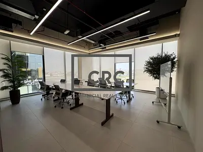 FULLY FITTED I READY TO MOVE IN I PRIME LOCATION