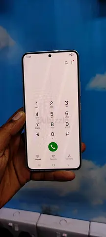 SAMSUNG S22, 256 GB STORAGE,  ONLY SCREEN LINE