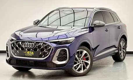 2025 Audi Q5 S-Line 45 TFSI Quattro, 01/2029 Audi Warranty, 01/2031 Audi Service Contract, GCC