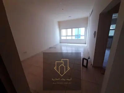 موقع متميز  I  مساحه كبيره  I  بناء نضيف   I  سعر ممتاز   I  دفعات ميسره I مطبخ منفصل كبير