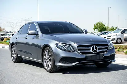 Mercedes-Benz E-Class E 300 2019 - Korean Specs - Excellent Condition