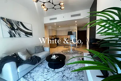 MODERN | PRIME LOCATION | AVAILABLE NOW