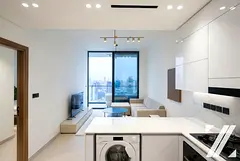 Vacant | Furnished | High Floor