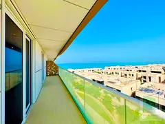 Private Beach Access | Full Sea View | Massive