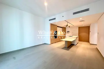 Spacious 1 Bed | Vacant Now | Unfurnished