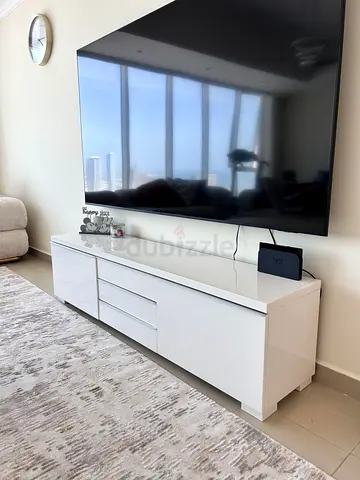 White TV Entertainment Unit (used) - Good condition