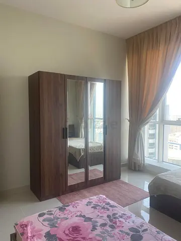 Bed space in a nice clean building