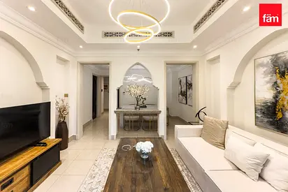 Bright And Cozy | Easy Access To Mall, Fountain