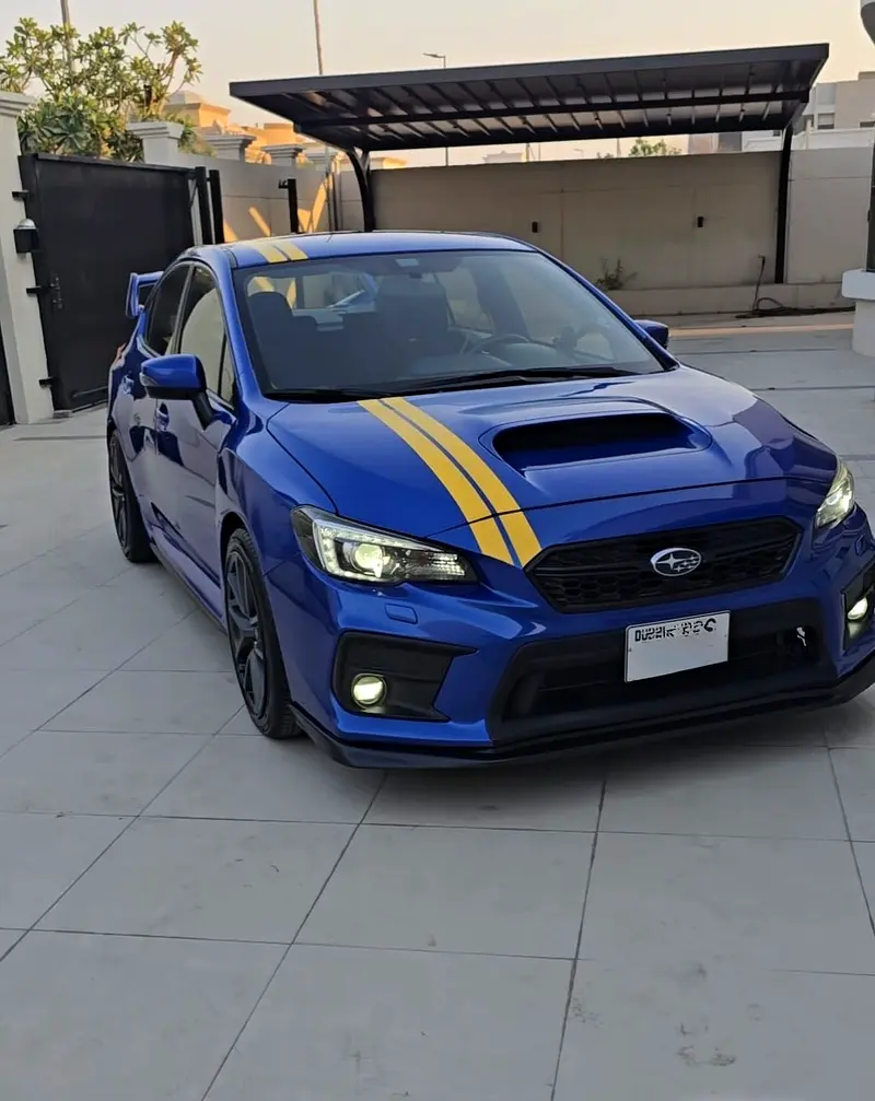 Subaru WRX 2018 — photo 1 of 11
