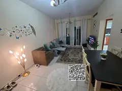 Furnished one-bedroom apartment with a living room for monthly rent, including all bills, on Univers