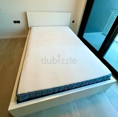 Ikea double bed 140×200 with mettres available in perfect condition