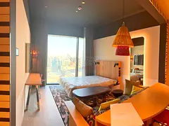 Stylish Studio | Canal &amp; Urban Views | Immediate Move-In