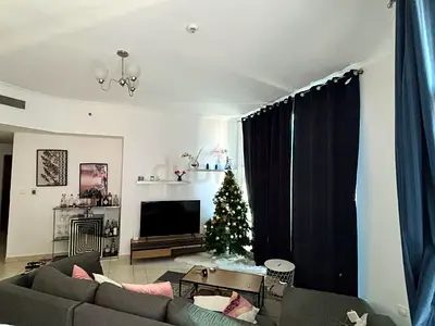 1 Room Available in a 2BR apartment | Marina Torch