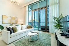 Modern | Spacious Layout | Connected to Mall