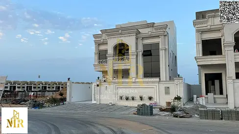 فرصتك لامتلاك فيلا احلامك شامله رسوم التسجيل والتمليك جاهزه للسكن تملك حر لجميع الجنسيات تشطيب راقي جدا
