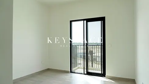 Refined Seafront Retreat | Expansive Water Horizons | Vacant | Resale