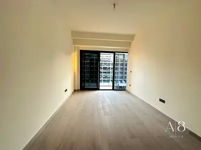 Vacant | Unfurnished | Boulevard View