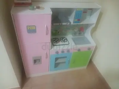 kids wooden play kitchen (pink/green) - good condition