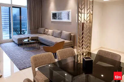 Natural Light | Full Canal View | Closed Kitchen