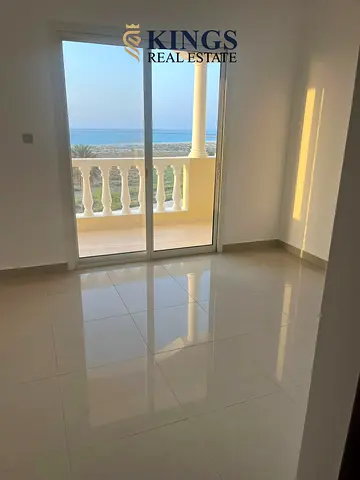 Stunning 2BR Casino Sea View | Al Hamra Investment