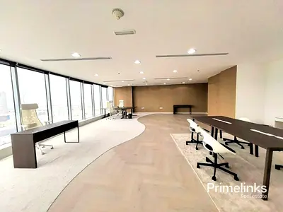 Elegant Minimal & Sleek Open Office | Vacant