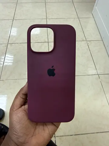 Apple silicone 16 pro max iPhone case (purple)
