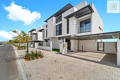 Brand New Luxury 5-Bedroom Villa | Direct Beach Access, Private Garden & Sea View — Ajmal Makan City, Sharjah