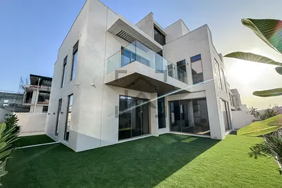 Must See | Top Quality | Ivory Collection