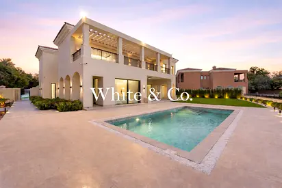 Golf Course Views | Turnkey | Huge Plot