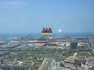 عربي: شقة غرفة ماستر وصالة بإطلالة بحرية ومفتوحة ومطبخ كبير بسعر مميز 33 ألف سنوياً