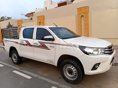 2020 TOYOTA HILUX 4X4