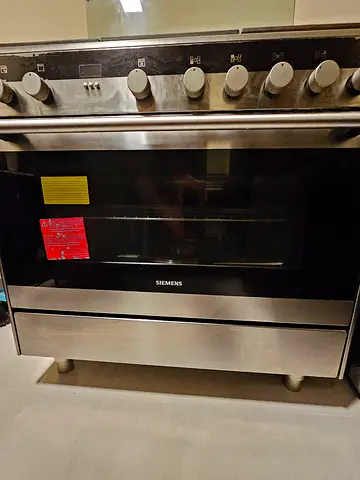 Cooking range
