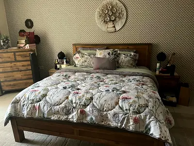 Bedroom set