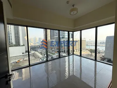 Canal View | Bright and Spacious |Ready to move-in