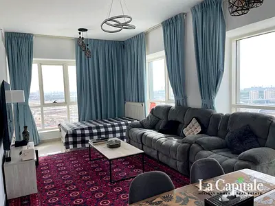 FULLY FURNISHED | VACANT | NEAR METRO | UPGRADED