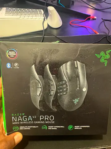 Razer naga v2 pro