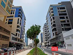 Near Metro | Closed Kitchen | Move in Ready