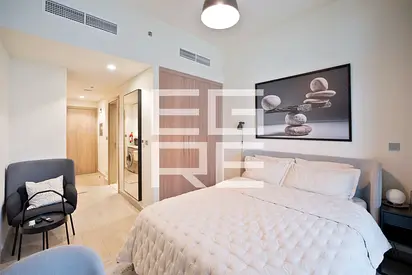Vacant |Negotiable | Ready to Move