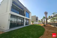 Modern villa with nearby schools and amenities |