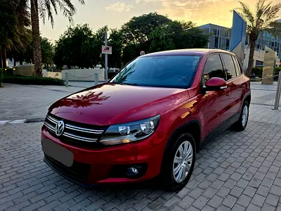 VOLKSWAGEN TIGUAN 4MOTION 2014 - GCC Specs, 4 CYLINDERS